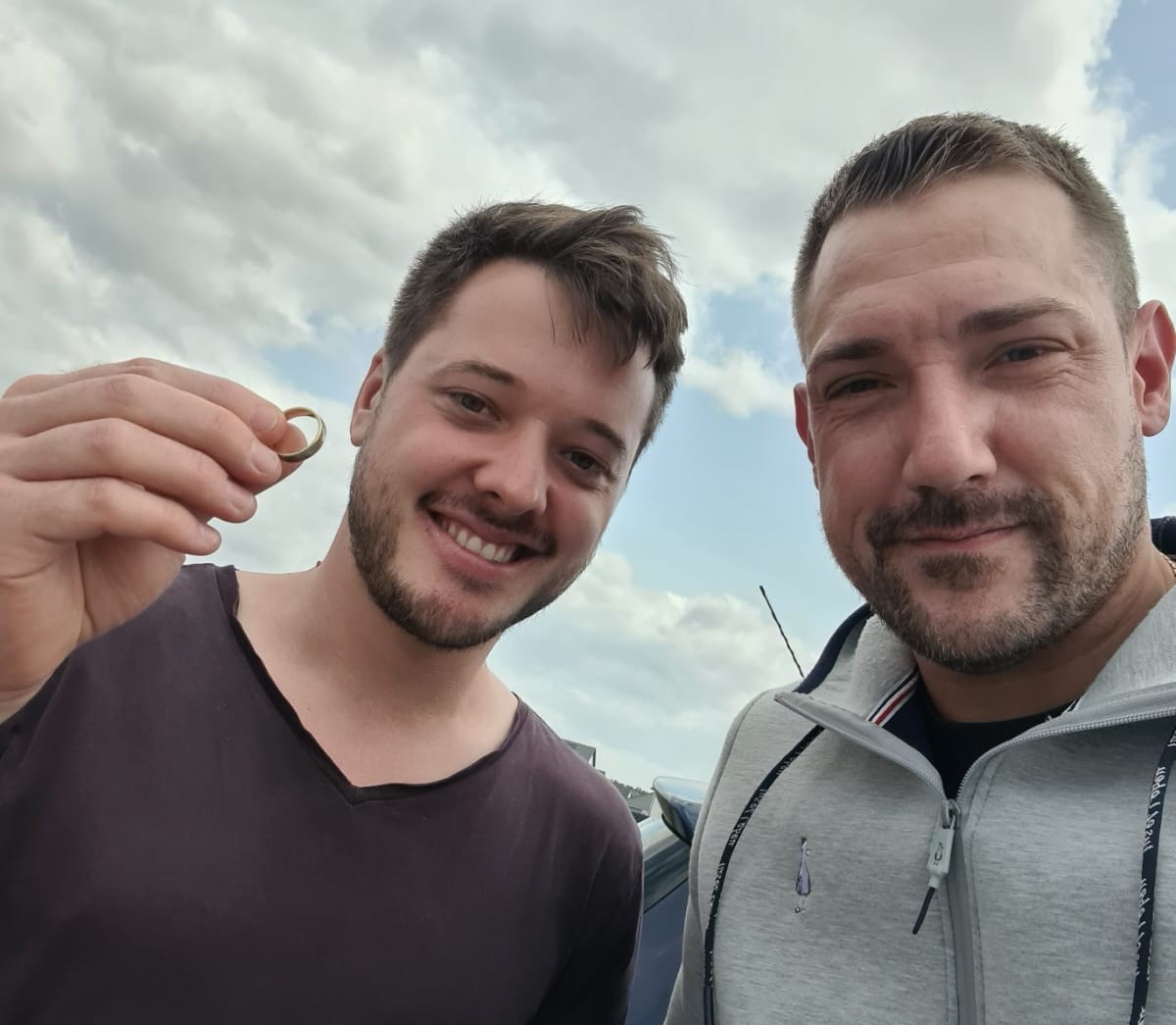 Ringsucher im Einsatz in Dessau, Sachsen-Anhalt: Suche nach einem verlorenen Ring
