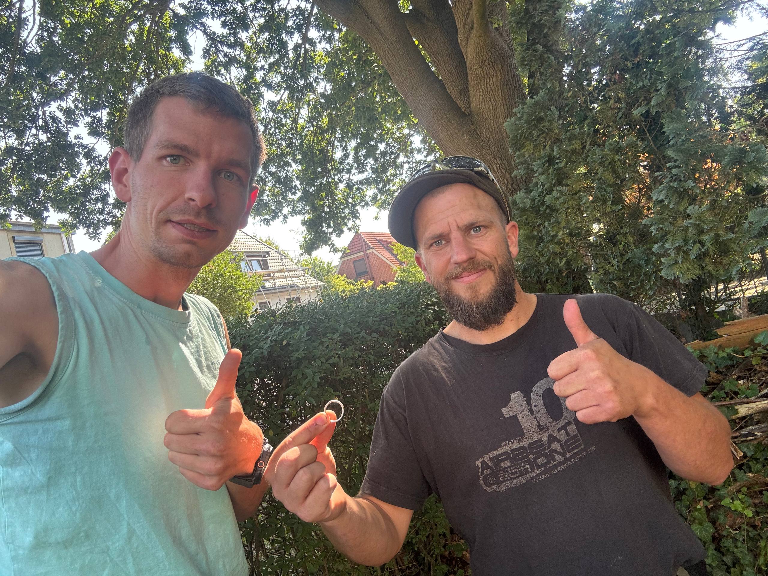 Ehering bei der Gartenarbeit verloren – in Brinkum-Stuhr bei Bremen gefunden 💍